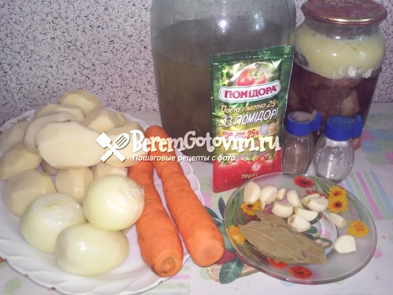 ингредиенты-для-азу-по-татарски-с-тушенкой